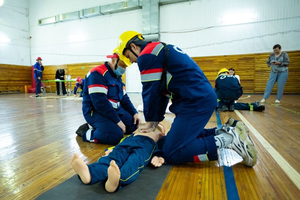 Пострадавшие сотрудники находятся в опасной зоне, и их необходимо эвакуировать 3.jpg